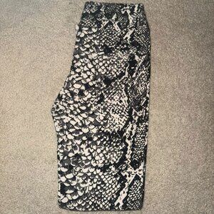 LuLaRoe Tween Leggings - Brand New